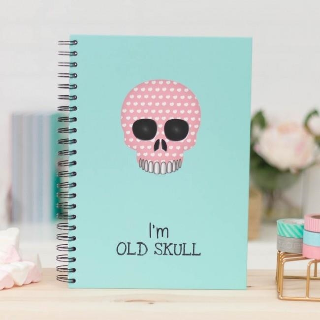 CUADERNO WIRE-O A4 TAPA DURA I'M OLD SKULL | 0602547982872 | Librería Castillón - Comprar libros online Aragón, Barbastro