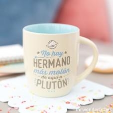 TAZA NO HAY HERMANO MAS MOLON DE AQUI A PLUTON - MR WONDERFUL | 8435460723299 | MR WONDERFUL | Librería Castillón - Comprar libros online Aragón, Barbastro