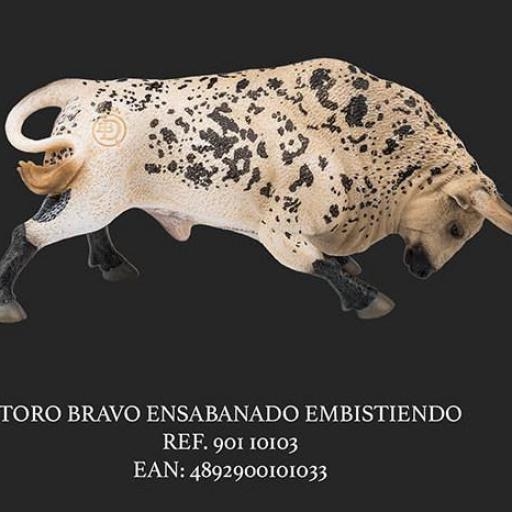 FIGURA TORO ENSABANADO EMBISTIENDO | 4892900101033 | Librería Castillón - Comprar libros online Aragón, Barbastro